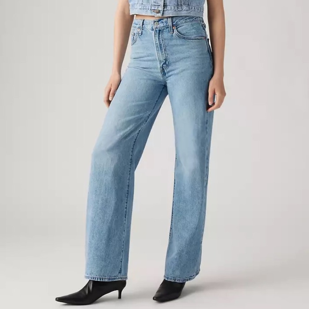 Levi’s Ribcage Wide Leg Jeans W29L34
